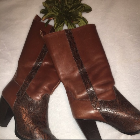 ANTONIO MELANI Shoes - Antonio Melani Boots - Size 7-1/2